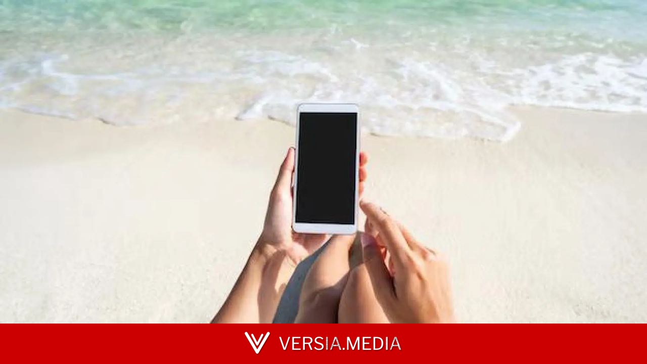 Las 'playas inteligentes' llegan a España: así es la tecnología que te permite reservar la sombrilla desde el móvil